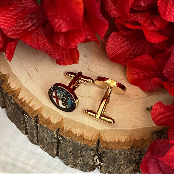 Alfa Romeo Luxury Car Logo Inspired Cufflinks - Picture 10 of 13